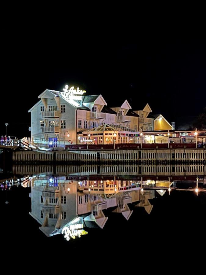 Anker Brygge Hotel Svolvær Eksteriør billede