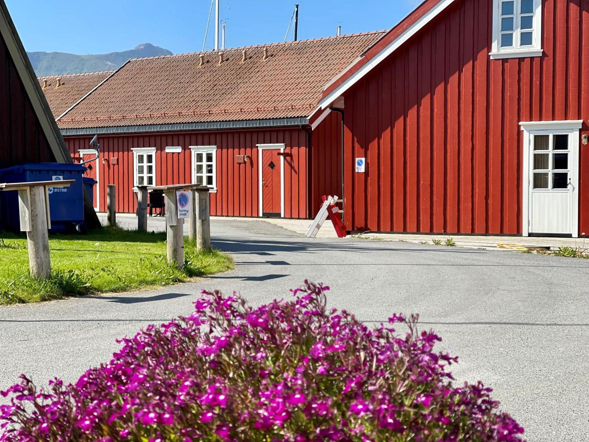 Anker Brygge Hotel Svolvær Eksteriør billede