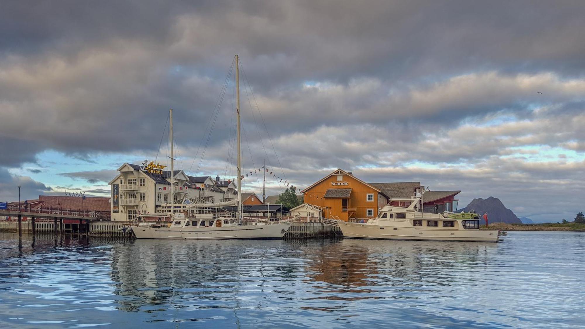 Anker Brygge Hotel Svolvær Eksteriør billede